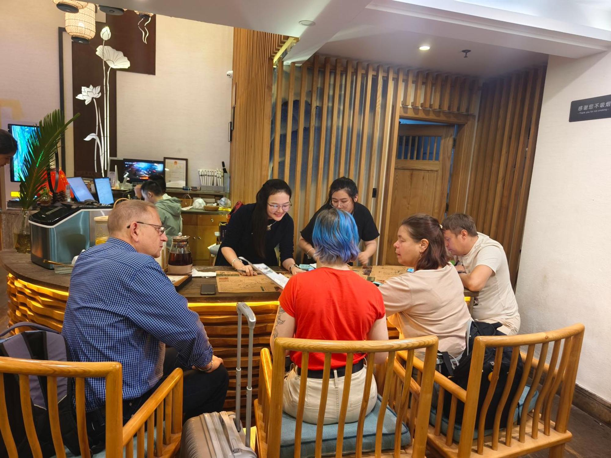 Xiangxi'S Love - Yangyun Hotel زانغجياجي المظهر الخارجي الصورة